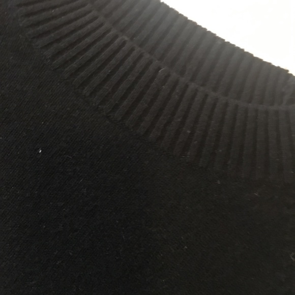 Black wool and cashmere sweater - Picture 3 of 4